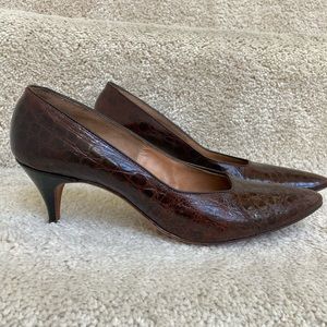 Vintage authentic Alligator Emporium skin heels